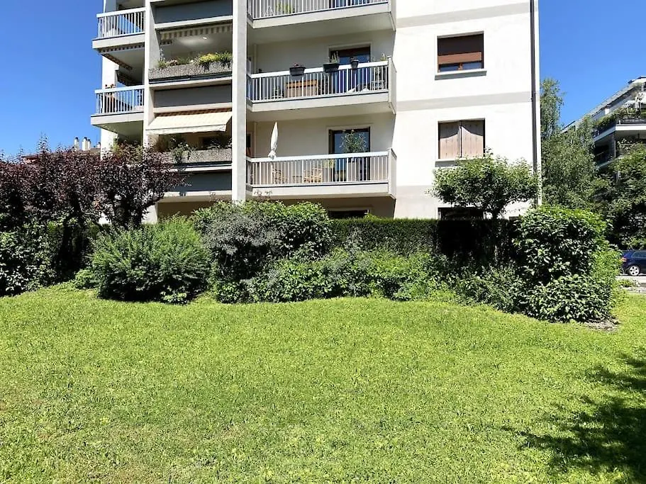 Proche Du Lac Et Des Commerces, Appartement Neuf, Au Calme, Avec 3 Chambres Et Une Grande Terrasse Annecy 0*,  France